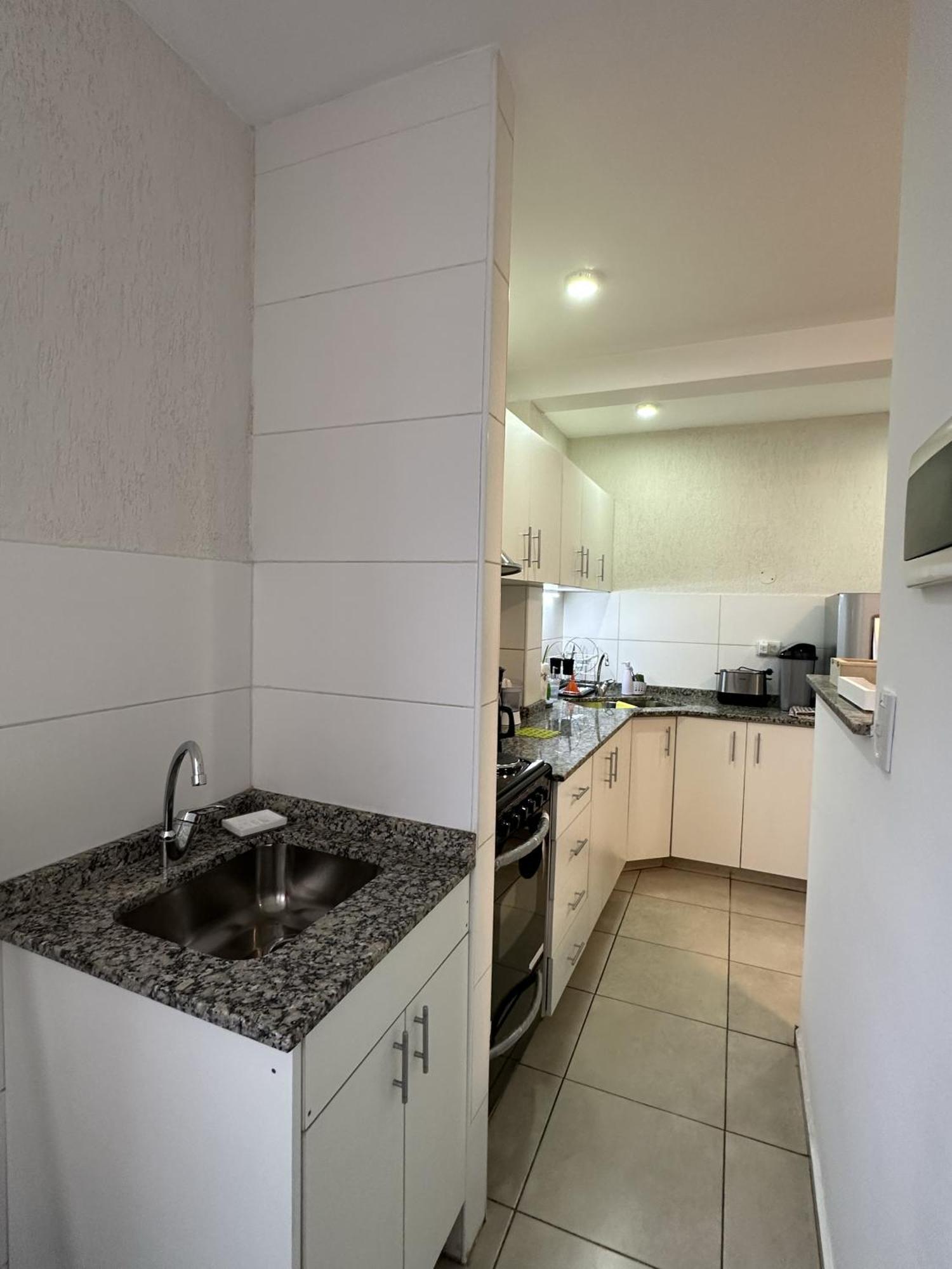 Apartamento Moderno, De Calidad Y Muy Bien Ubicado