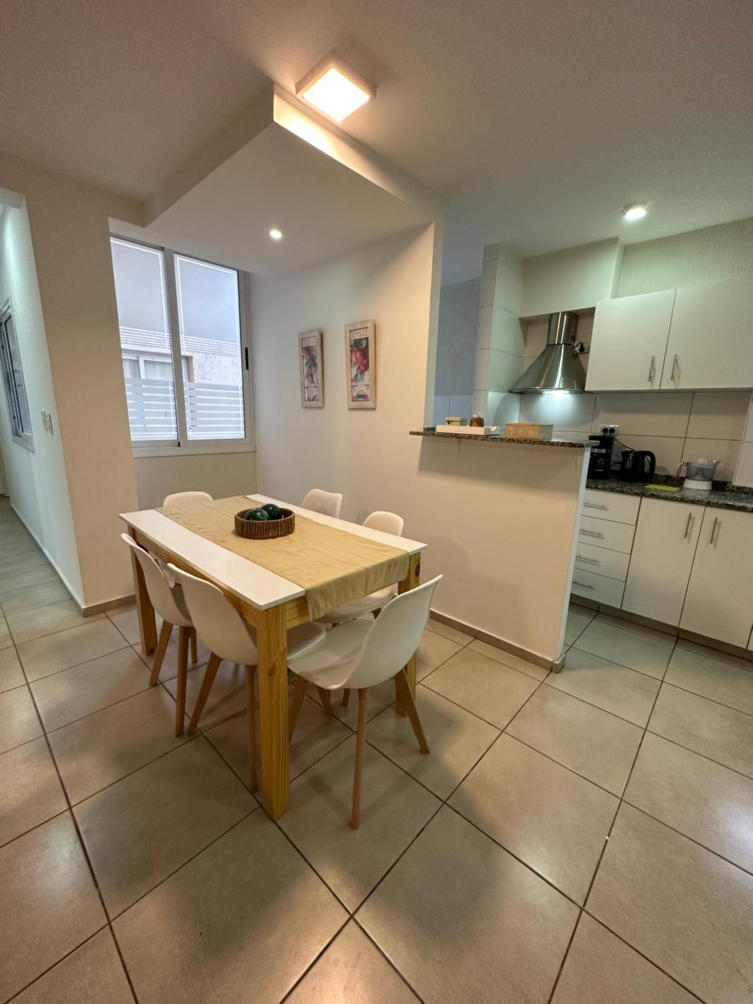 Apartamento Moderno, De Calidad Y Muy Bien Ubicado